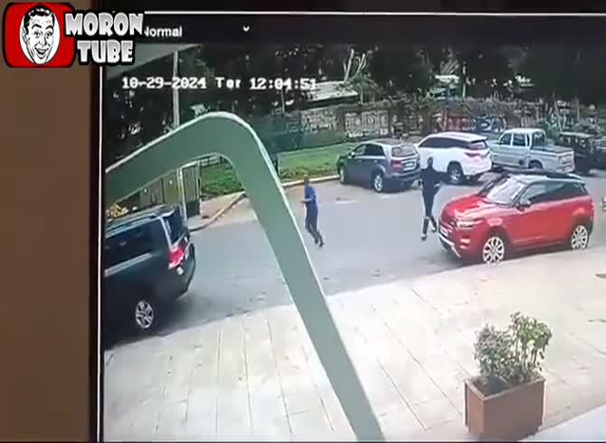 Video :A businessman was abducted in Maputo during the day